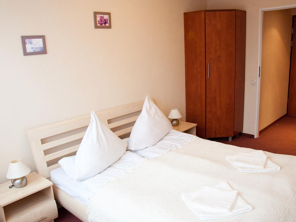 Hotel Zagiel Niewiesze الغرفة الصورة